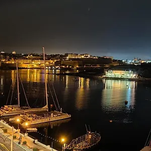Marina Отель